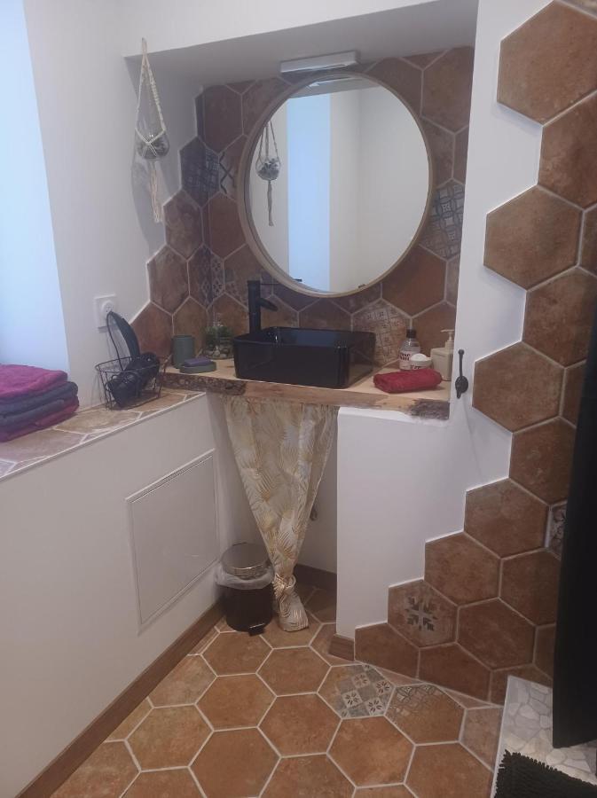 Chambre D'Hote Au Jardin Le Clos Des Vins D'Anges Saint-Pierre-des-Champs ภายนอก รูปภาพ